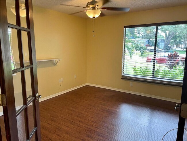 Building Photo - 2564 Islander Ct