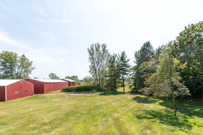 Building Photo - 1319 W Textile Rd