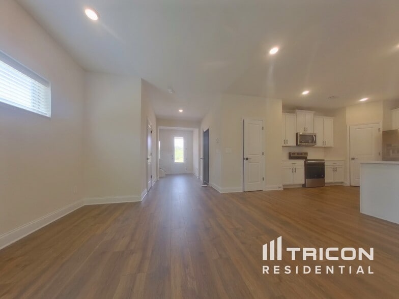 Building Photo - 488 Cantrell Dr