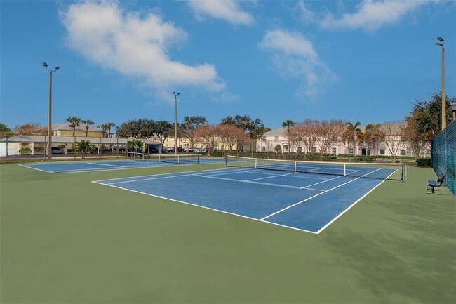 Building Photo - 204 Pompano Dr SE