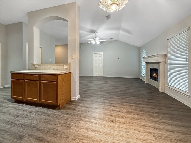 Building Photo - 3310 N Mason Rd