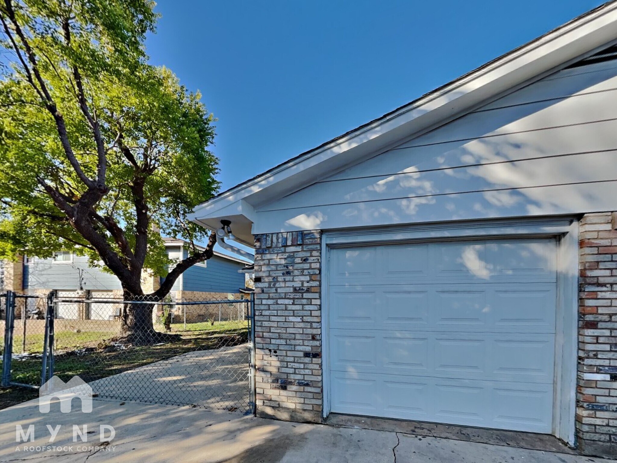 Building Photo - 11362 Quail Run St