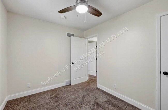 Building Photo - Lovely Ranch in Lenexa-Coming SOON!!