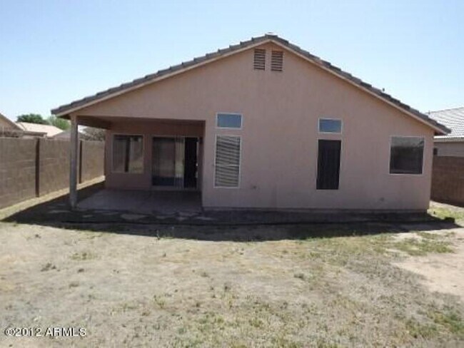 Building Photo - 9328 W Monroe St