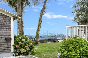 Building Photo - 58 Washington St