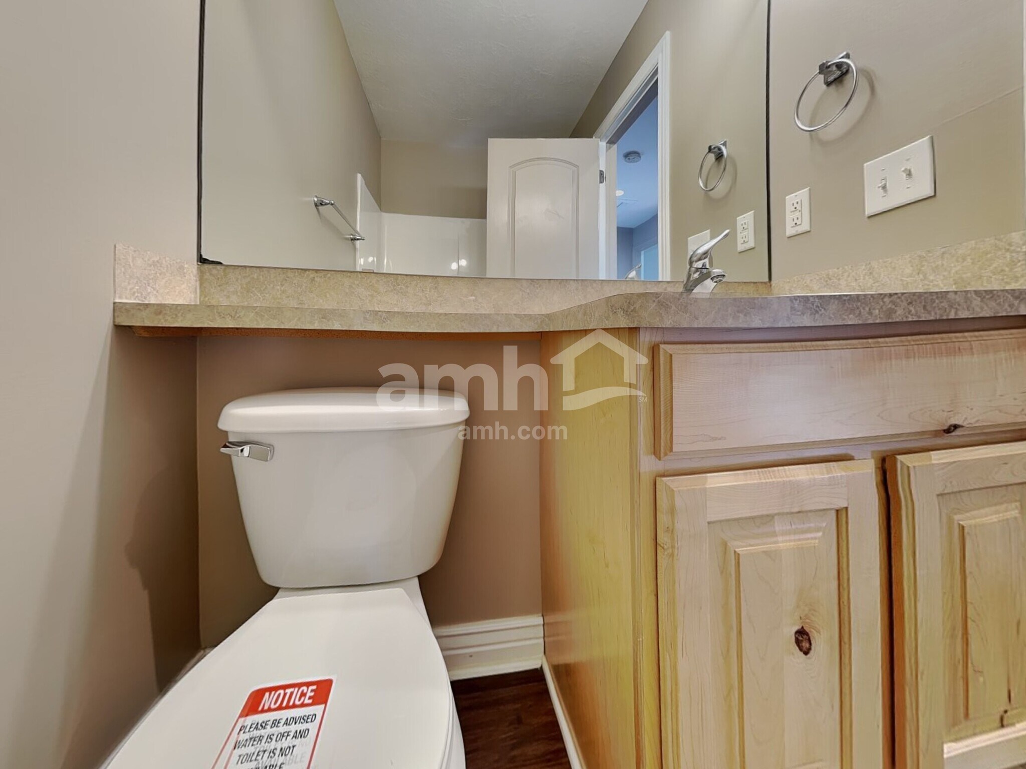 Building Photo - 934 E 490 N