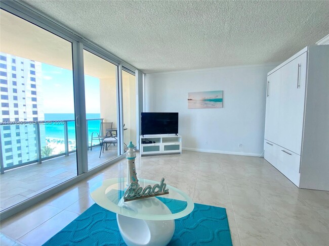 Building Photo - 2501 S Ocean Dr