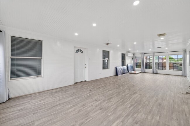 Building Photo - 19530 Harvest Stream Way