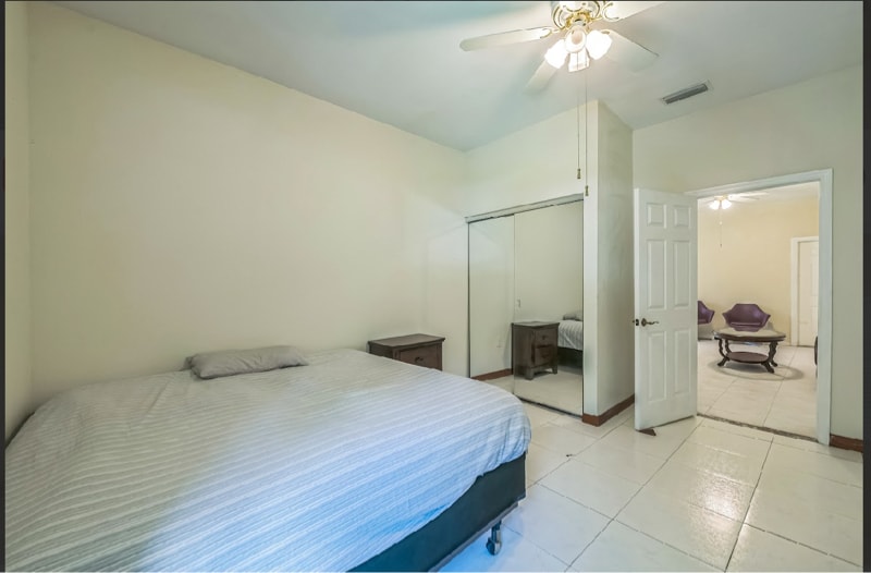 Building Photo - 3908 37th St E