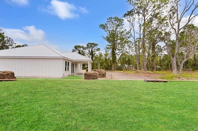 Building Photo - 980 W 9th St