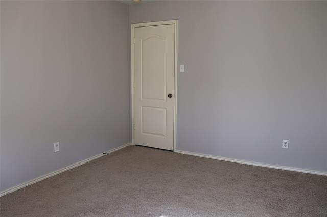 Building Photo - 2304 Heads And Tails Ln