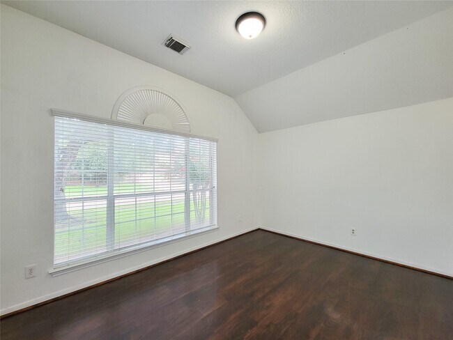 Building Photo - 15311 Streetcar Ct