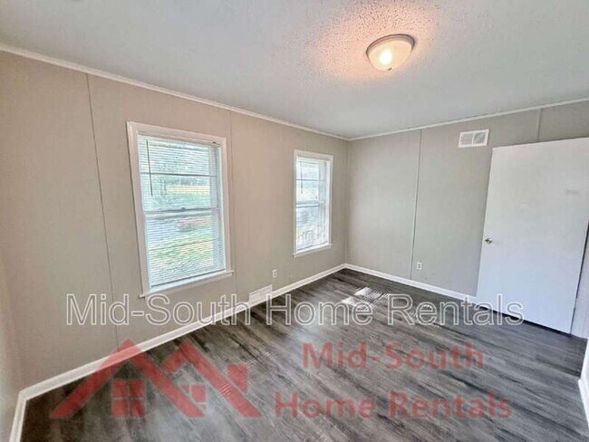 Building Photo - 4271 Coventry Dr