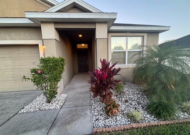 Building Photo - 140 Highland Meadows St