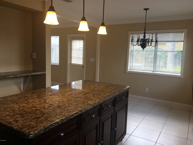 Building Photo - 132 Tern Ct