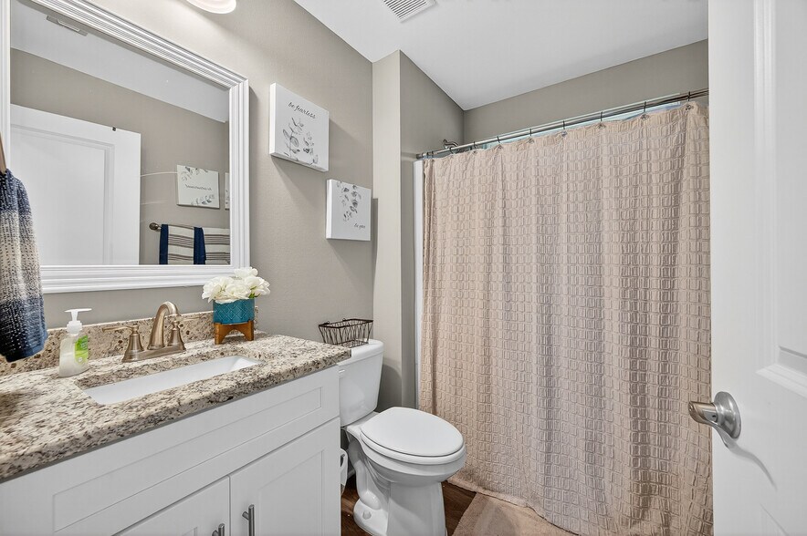 Building Photo - 2259 Hadleigh Hills Ct