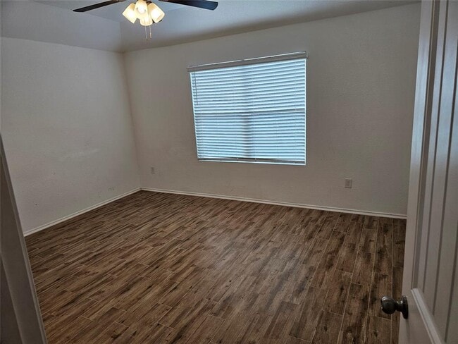 Building Photo - 3503 Batson Dr