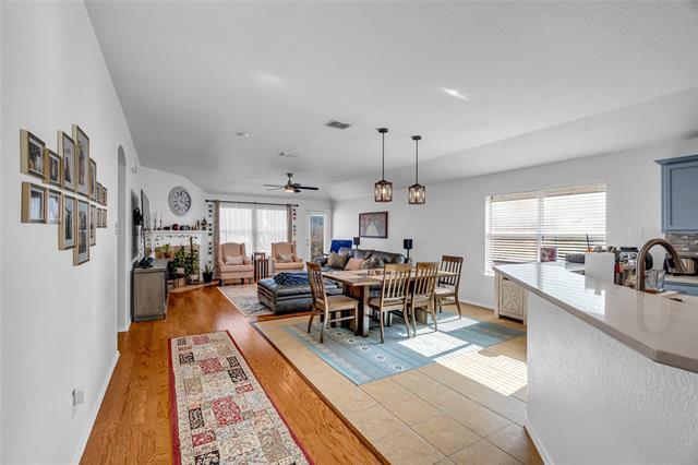 Building Photo - 3524 Lake Hill Ln