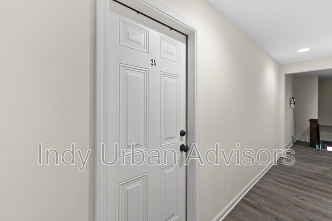 Building Photo - 1306 Woodlawn Ave