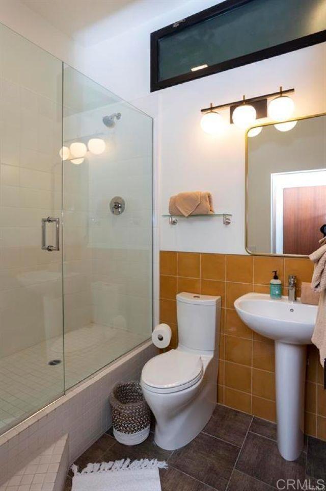 Building Photo - 13069 Via Latina