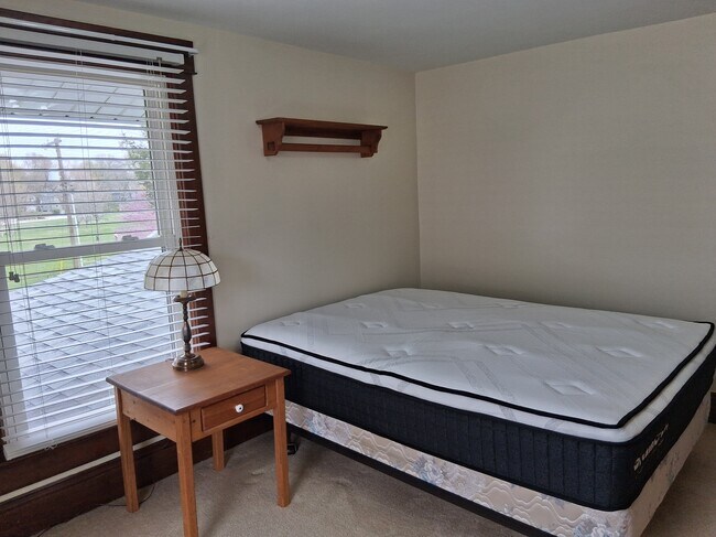 Building Photo - 322 Glenn Ave