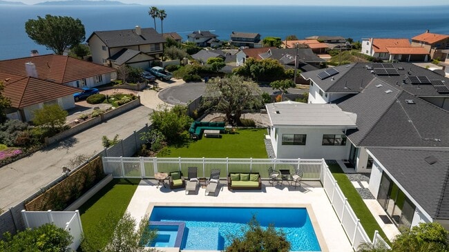 Building Photo - Beautifully Remodeled, Bright & Modern 4BR3BA Home w/ 2BR1BA Guest House On Sprawling Corner Lot ...