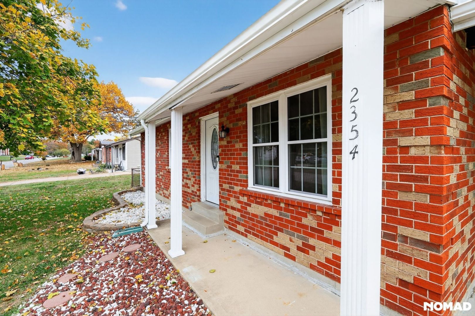 Building Photo - 2354 Jackson Dr