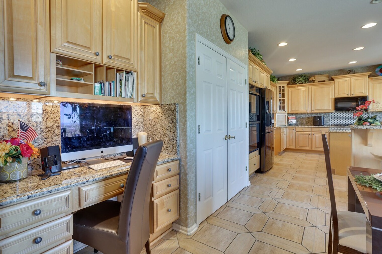 Building Photo - 15407 E Crestline Pl