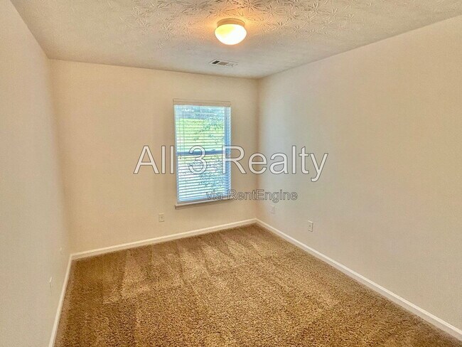Building Photo - 6524 Mallard Cove Ln