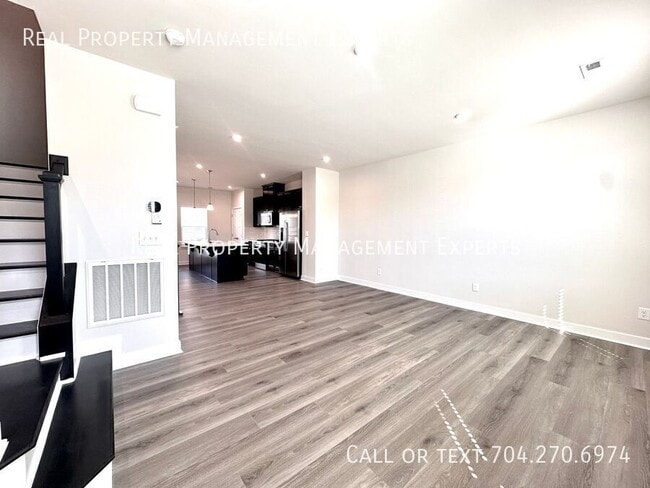 Building Photo - 1410 Newell Towns Ln