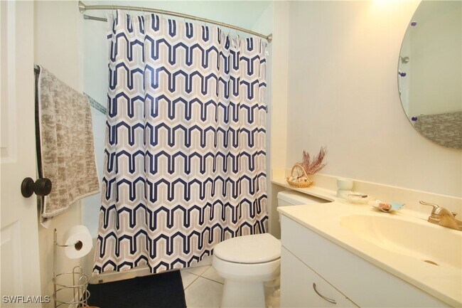 Building Photo - 370 Emerald Bay Cir