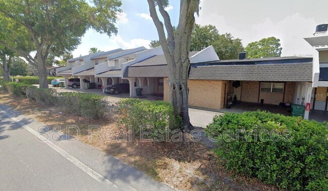 Primary Photo - 2241 9th St SE