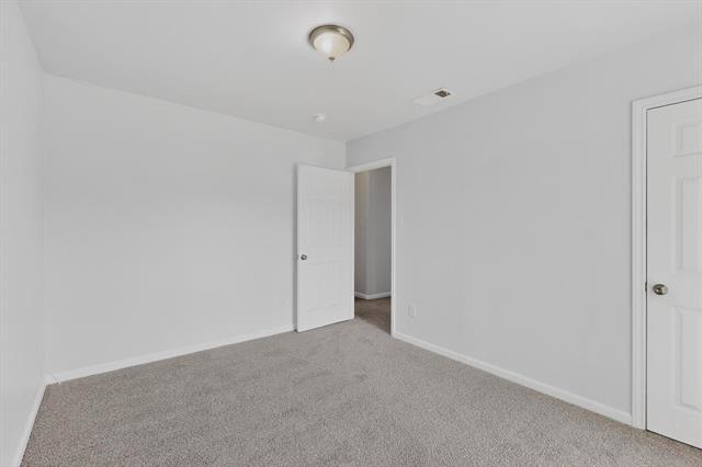 Building Photo - 5217 Aberdean Trail