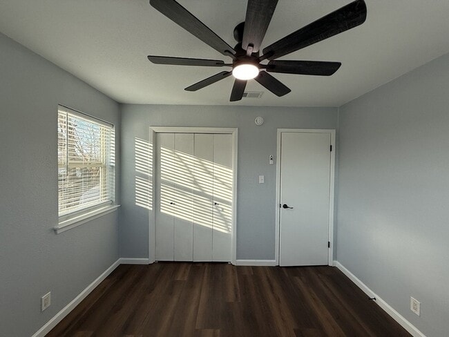 Building Photo - 6101 Melody Ln