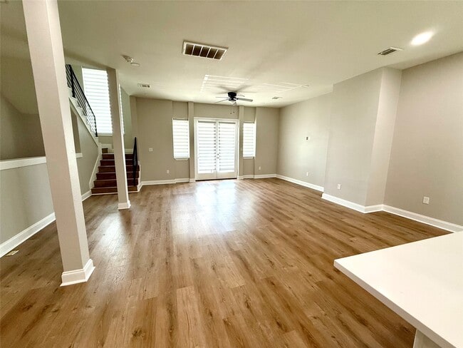 Building Photo - 3526 Luca St