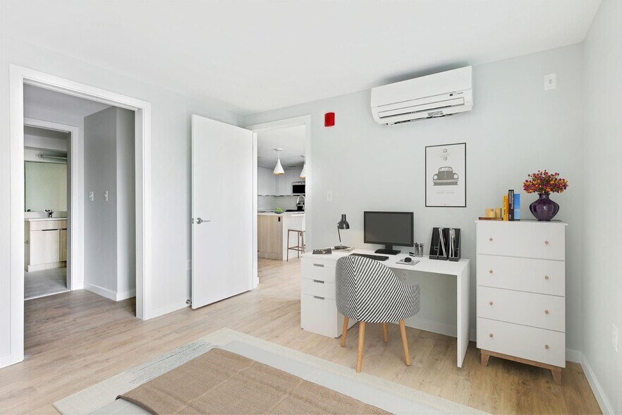 Building Photo - 1 Soden Pl