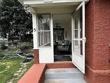 Building Photo - 5 Drumore Cres