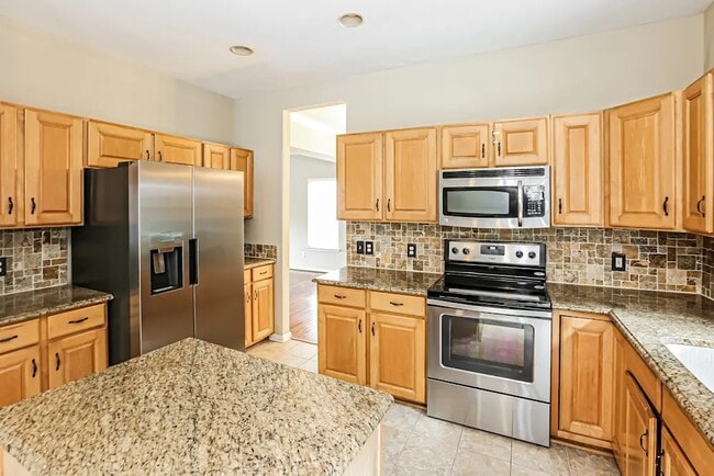 Building Photo - 6024 Downfield Wood Dr