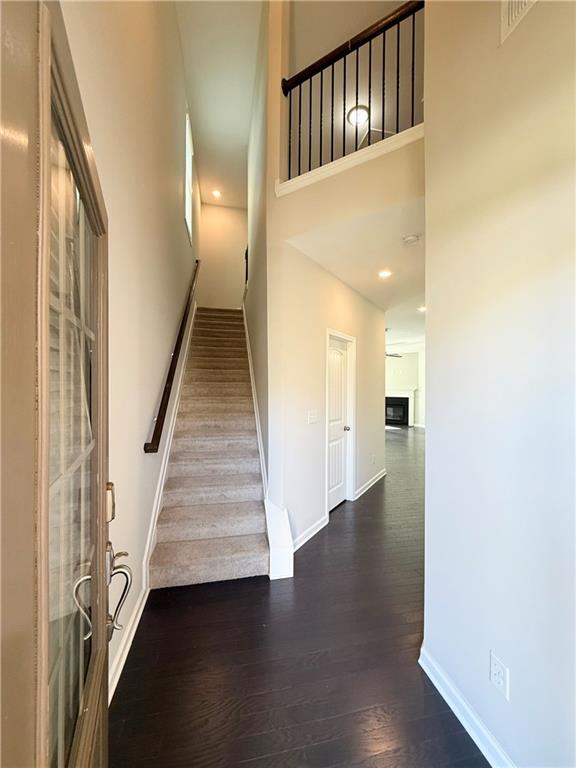 Building Photo - 7130 Post Pk Wy