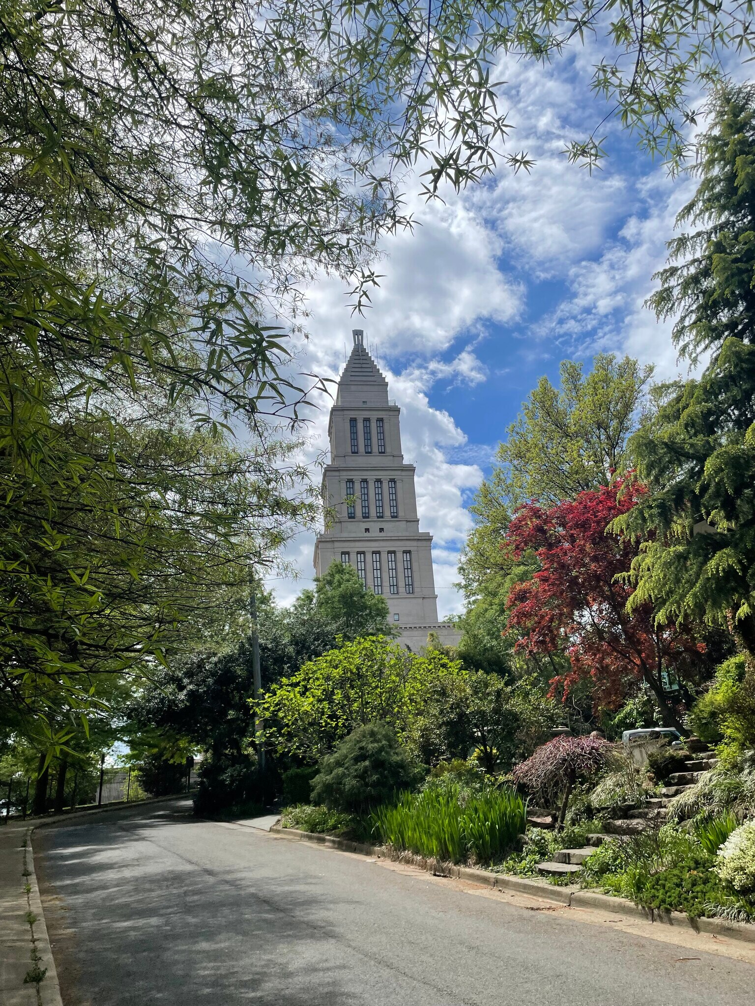 Building Photo - 306 Russell Rd