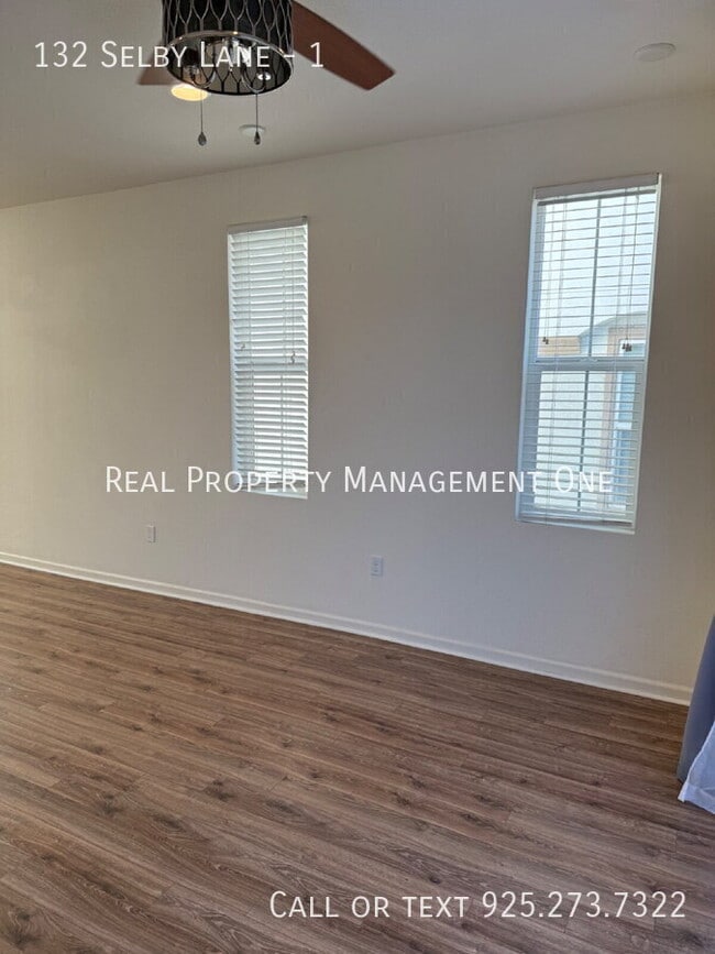 Building Photo - 132 Selby Lane