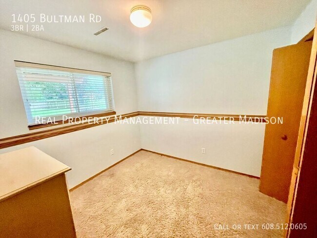 Building Photo - 1405 Bultman Rd