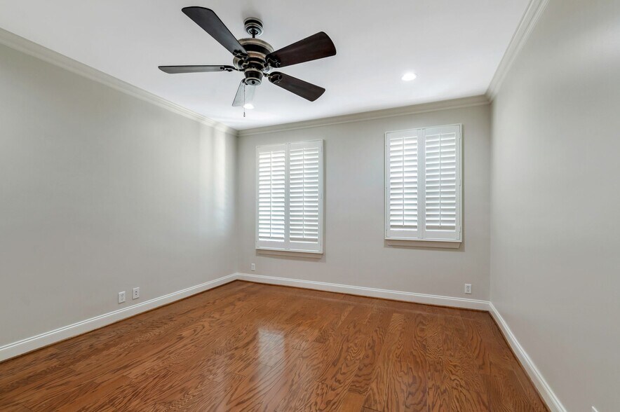 Building Photo - 132 Pennystone Cir