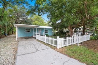 Building Photo - 750 NE 2nd Ave