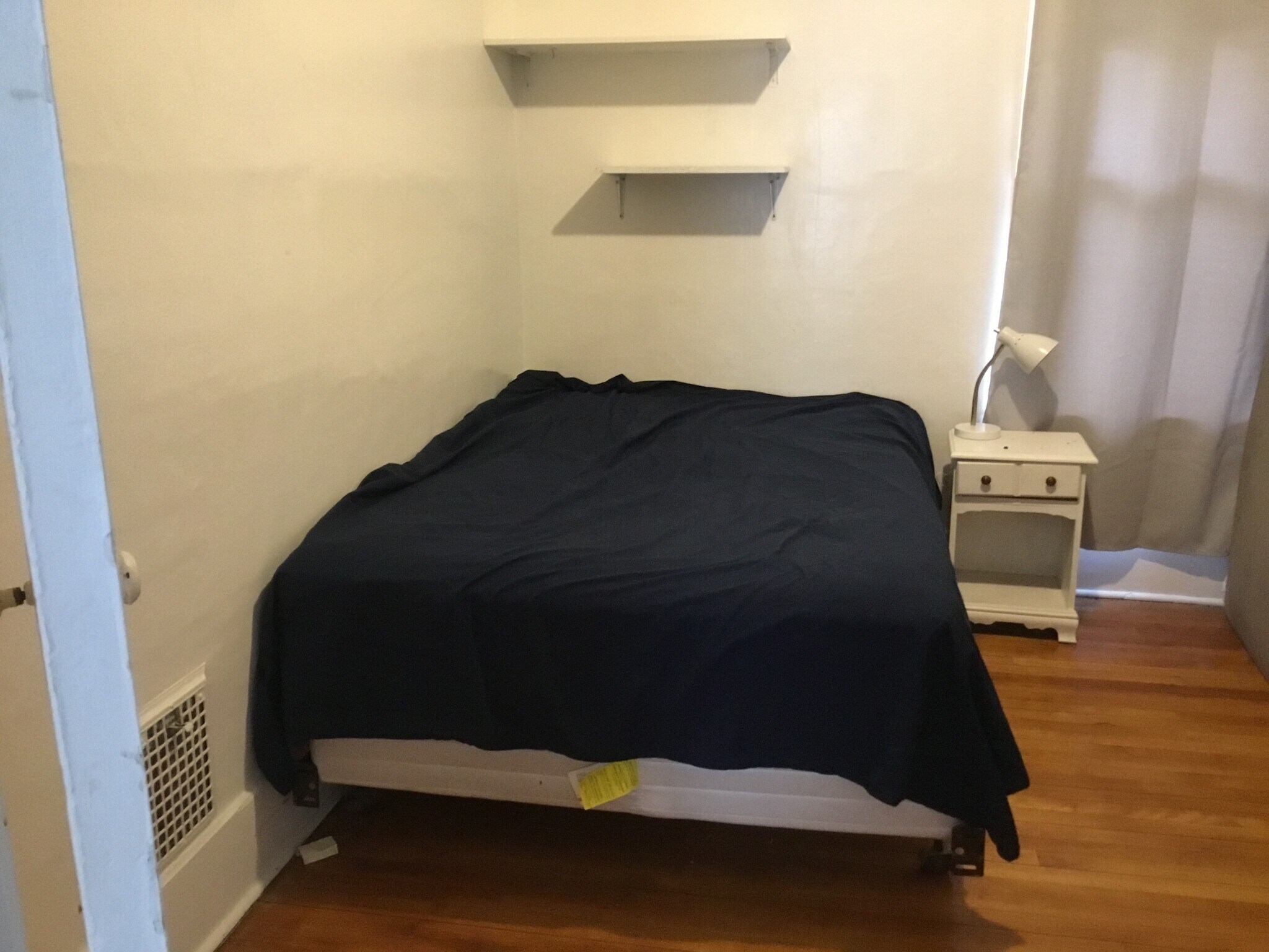 Building Photo - 1023 Downer Ave