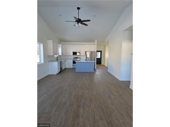 Building Photo - 1227 Wisteria Ln