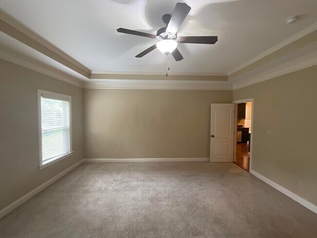 Building Photo - 5506 Darwood Dr
