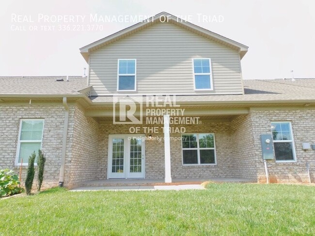 Building Photo - 6826 Magnolia Pk Ct