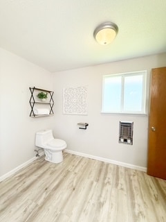 Building Photo - 450 NE Riverhill Dr