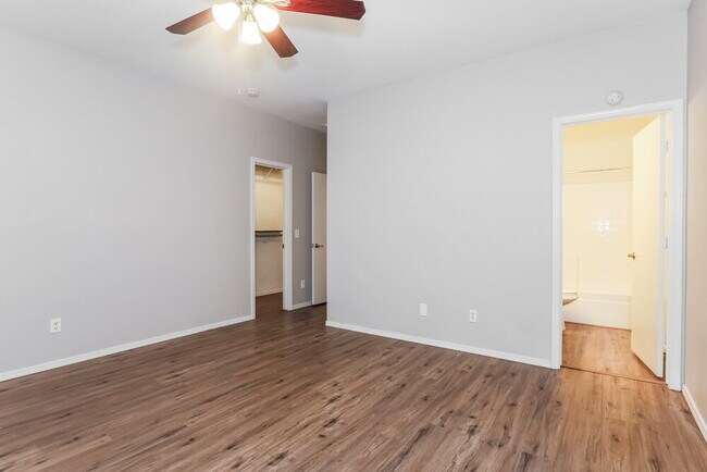 Building Photo - 3139 W Pollack St